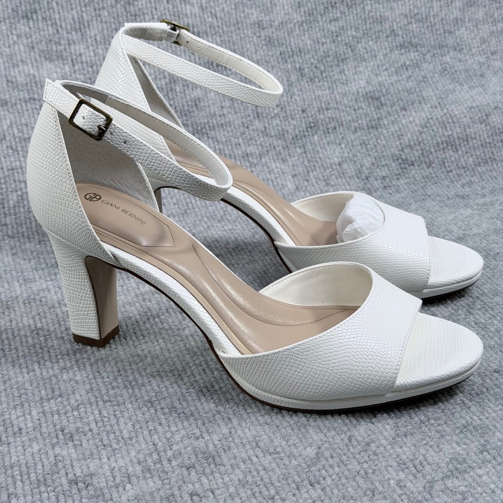 Giani Bernini Size-9M Womens Sailorrp White Linen Texture Block Heel Sandals